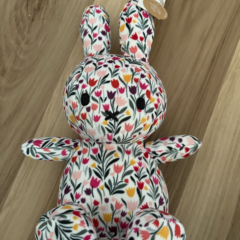 Nijntje Miffy Dick Bruna Dutch Design Tulips Miffy Plush Bon Ton Toys New W/Tags
